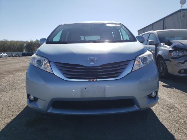 Photo 5 from auction – 2015 TOYOTA SIENNA XLE with VIN 5TDYK3DC6FS591038