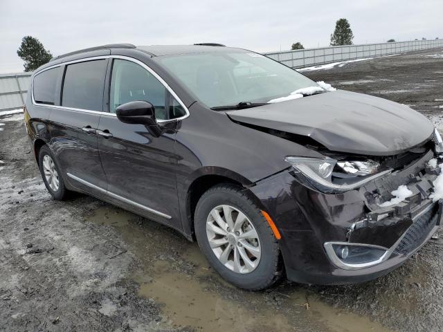 Photo 4 from auction – 2017 CHRYSLER PACIFICA T with VIN 2C4RC1BG9HR747452