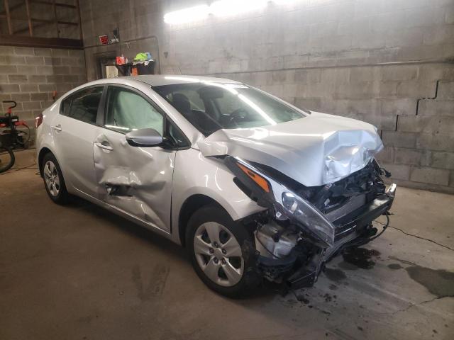 Photo 4 from auction – 2017 KIA FORTE LX with VIN 3KPFK4A70HE111836