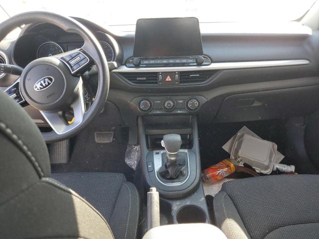 Photo 8 from auction – 2021 KIA FORTE FE with VIN 3KPF24AD4ME410939