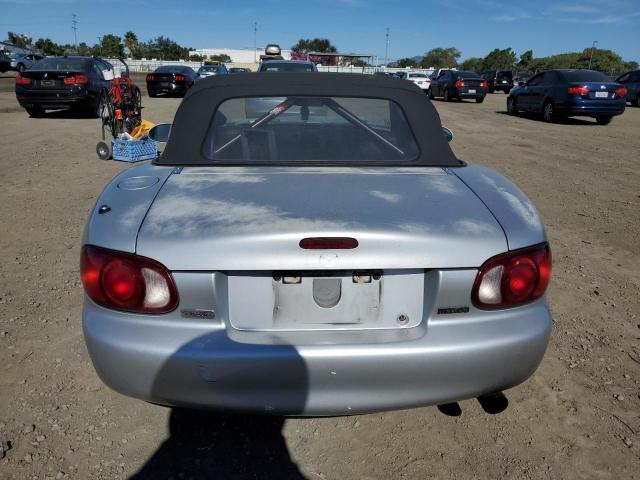 Photo 6 from auction – 1999 MAZDA MX-5 MIATA with VIN JM1NB3530X0137406