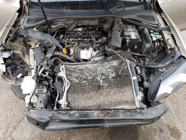 Photo 11 from auction – 2015 VOLKSWAGEN PASSAT SE with VIN 1VWBV7A35FC063305