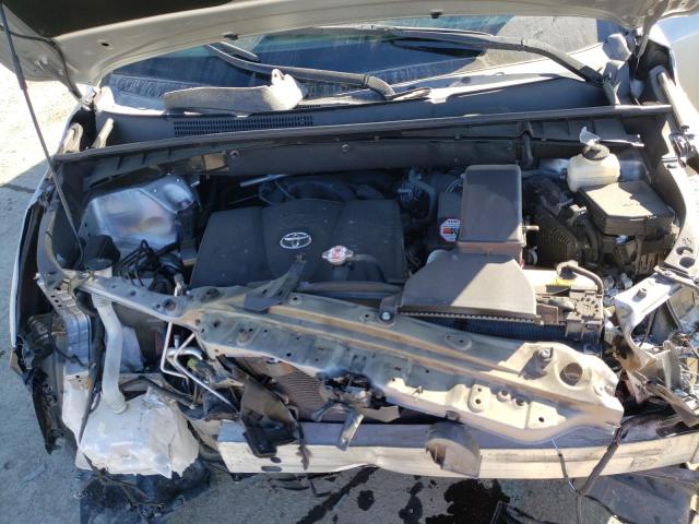 Photo 12 from auction – 2018 TOYOTA HIGHLANDER with VIN 5TDJZRFH6JS492916