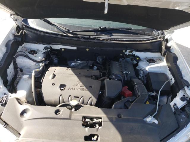 Photo 12 from auction – 2017 MITSUBISHI OUTLANDER with VIN JA4AP3AW4HZ017471