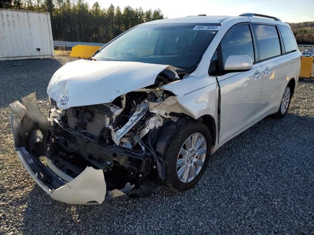 TOYOTA SIENNA XLE 2017 with VIN 5TDYZ3DC3HS787517 - Photo from auction