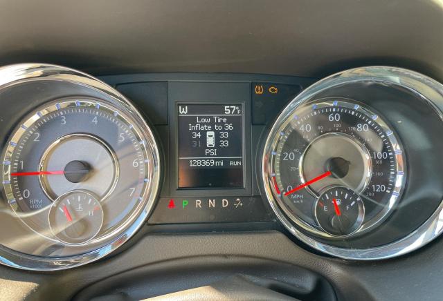 Photo 8 from auction – 2013 CHRYSLER TOWN & COU with VIN 2C4RC1CG1DR777621