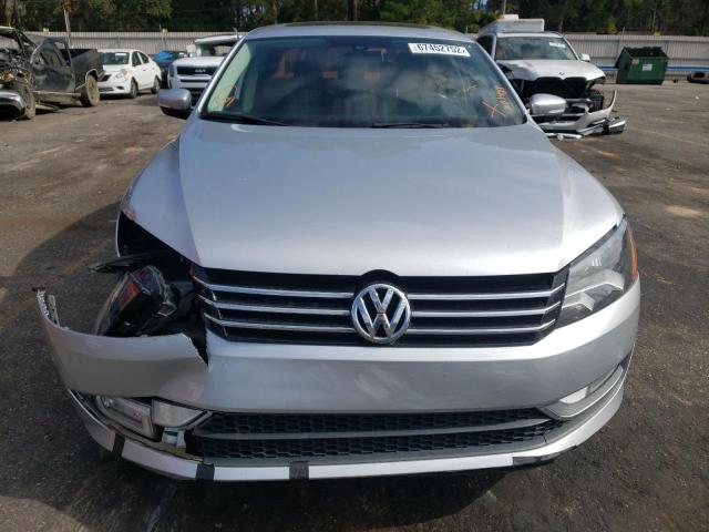 Photo 5 from auction – 2015 VOLKSWAGEN PASSAT SE with VIN 1VWBT7A3XFC049311