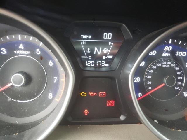 Photo 9 from auction – 2016 HYUNDAI ELANTRA SE with VIN 5NPDH4AE3GH704492
