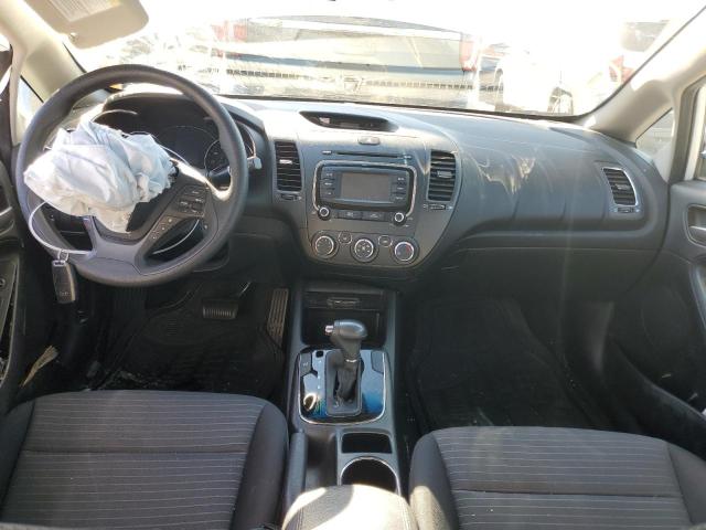 Photo 8 from auction – 2017 KIA FORTE LX with VIN 3KPFL4A77HE132387