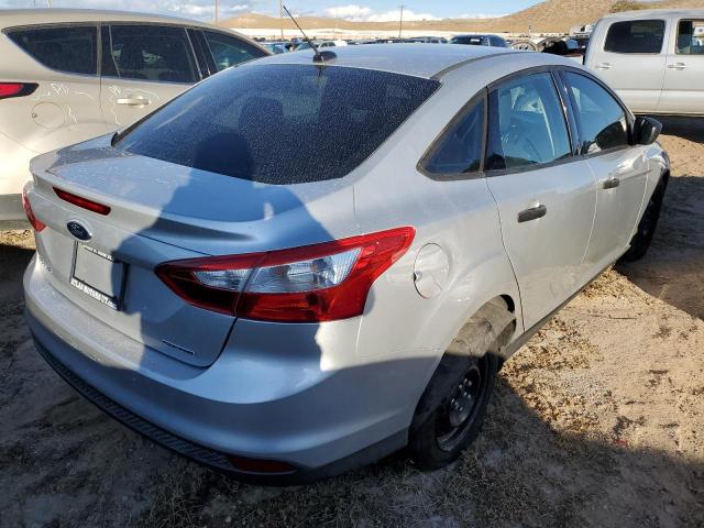 Photo 4 from auction – 2013 FORD FOCUS S with VIN 1FADP3E25DL158837