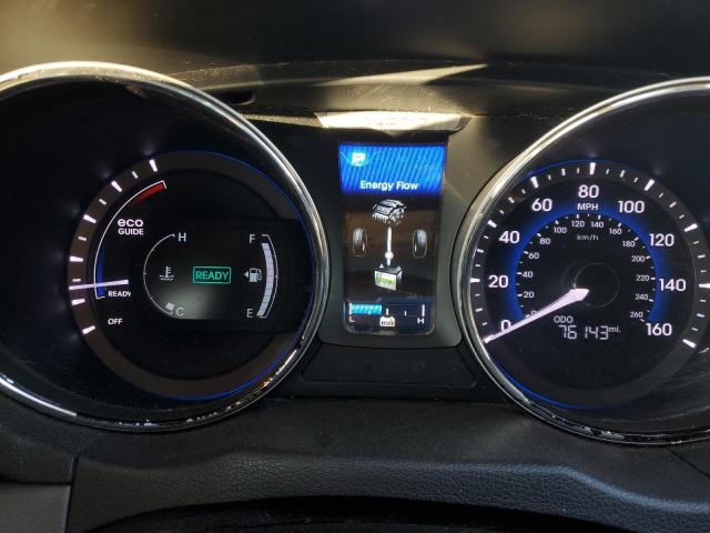 Photo 9 from auction – 2013 HYUNDAI SONATA HYB with VIN KMHEC4A41DA075596
