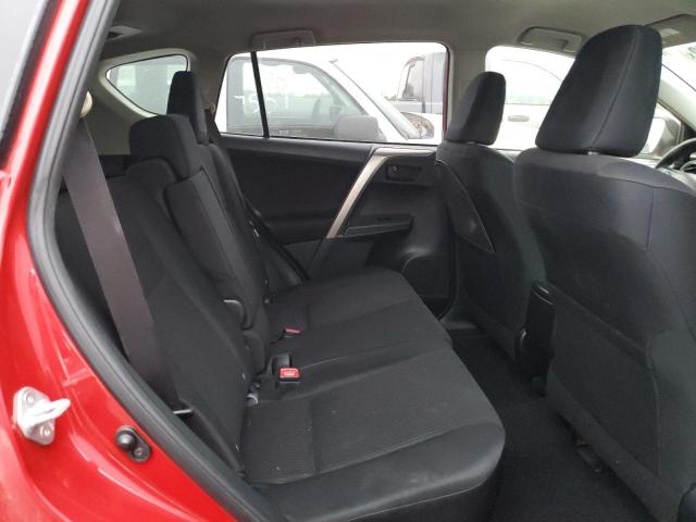 Photo 11 from auction – 2015 TOYOTA RAV4 LE with VIN JTMBFREV8FD144316