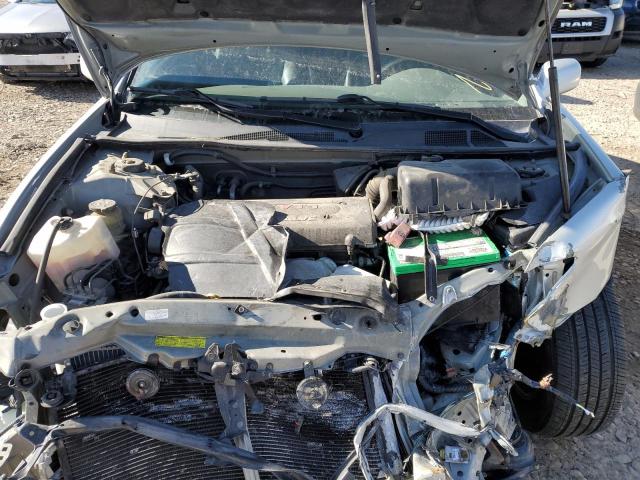 Photo 11 from auction – 2004 TOYOTA CAMRY LE with VIN 4T1BE30K94U287779