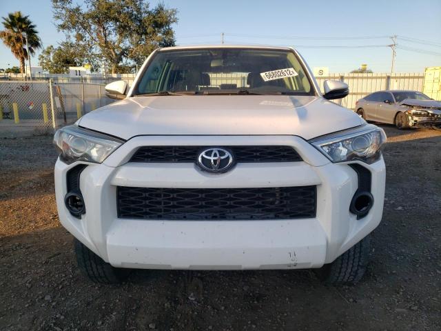 Photo 5 from auction – 2015 TOYOTA 4RUNNER SR with VIN JTEZU5JR2F5096243