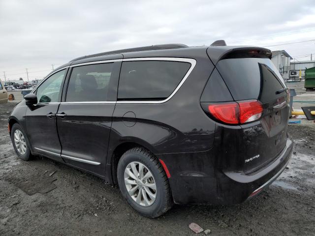 Photo 2 from auction – 2017 CHRYSLER PACIFICA T with VIN 2C4RC1BG9HR747452