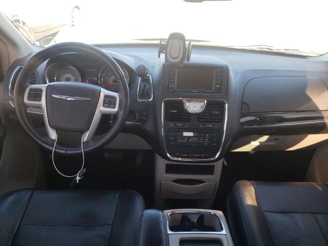 Photo 8 from auction – 2015 CHRYSLER TOWN & COU with VIN 2C4RC1BG1FR595793