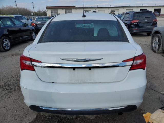 Photo 6 from auction – 2014 CHRYSLER 200 TOURIN with VIN 1C3CCBBB1EN179257