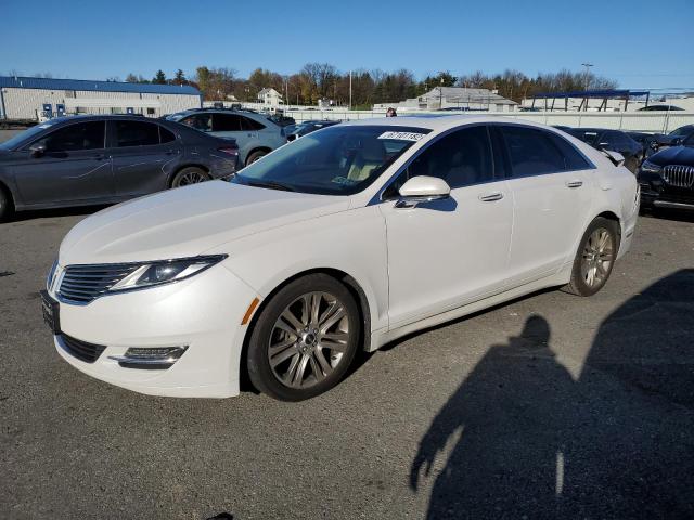 LINCOLN MKZ 2014 with VIN 3LN6L2J99ER823894 - Photo from auction