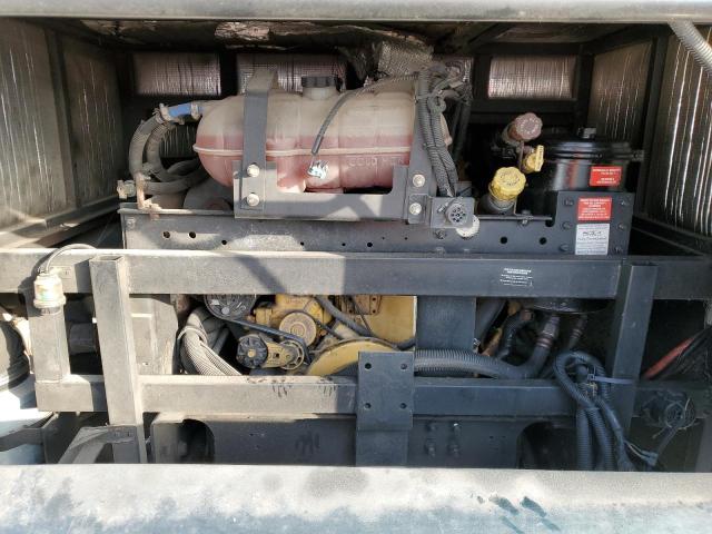 Photo 7 from auction – 2005 FREIGHTLINER CHASSIS X with VIN 4UZABFDCX4CN82078