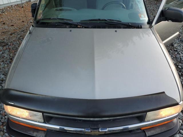Photo 11 from auction – 2002 CHEVROLET S10 with VIN 1GCCT19W728132856