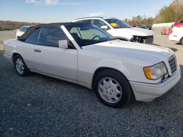 Photo 4 from auction – 1995 MERCEDES-BENZ E 320 with VIN WDBEA66E5SC281821