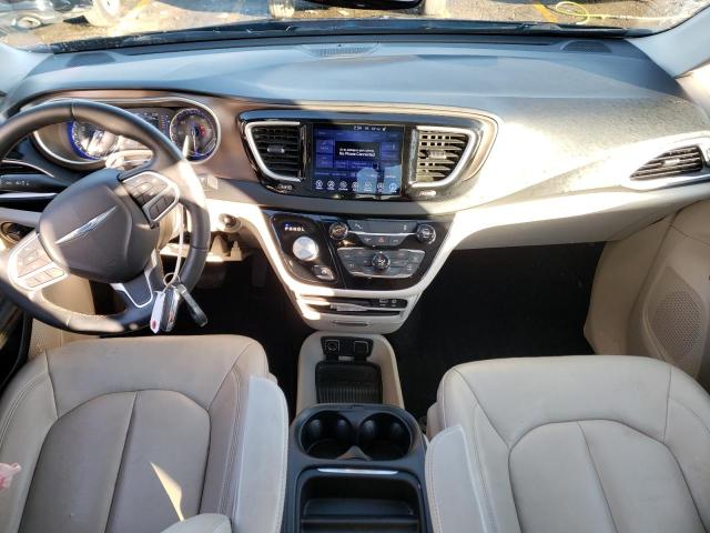Photo 8 from auction – 2017 CHRYSLER PACIFICA T with VIN 2C4RC1BG6HR538315