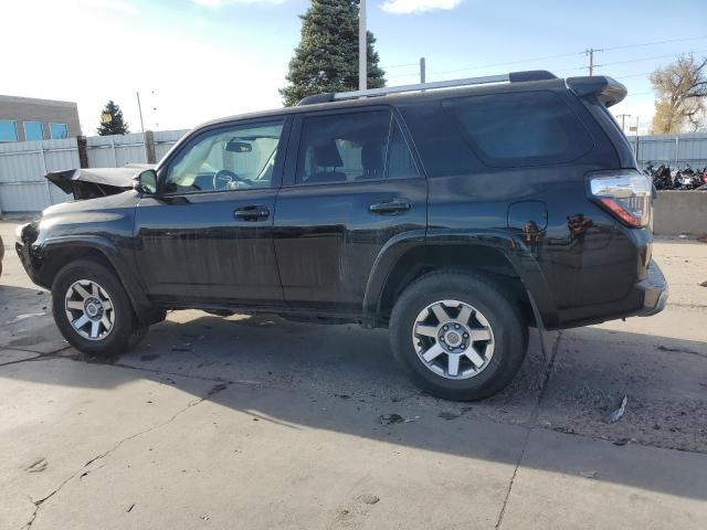Photo 2 from auction – 2016 TOYOTA 4RUNNER SR with VIN JTEBU5JR3G5357091