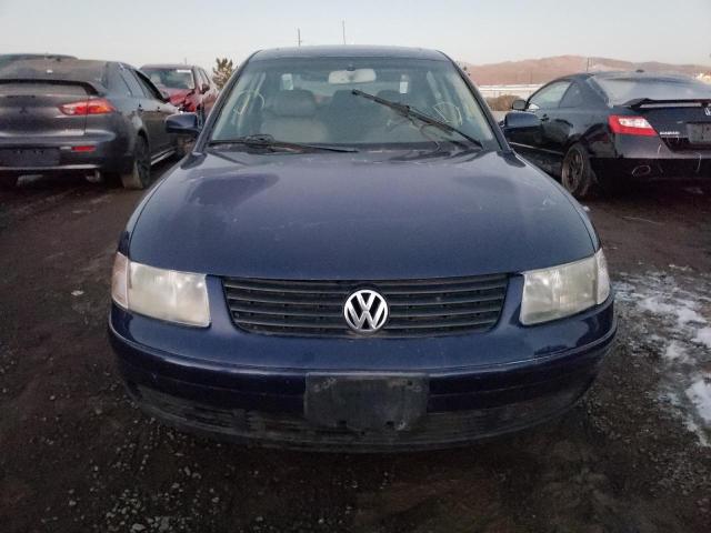Photo 5 from auction – 2001 VOLKSWAGEN PASSAT GLX with VIN WVWEH63B41E003289
