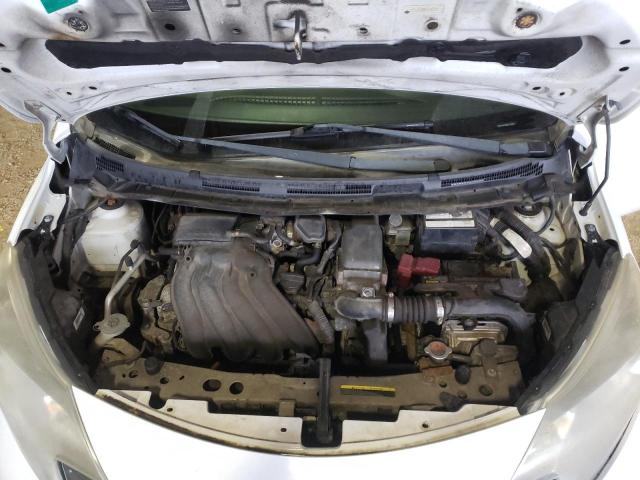Photo 11 from auction – 2015 NISSAN VERSA NOTE with VIN 3N1CE2CP0FL427261