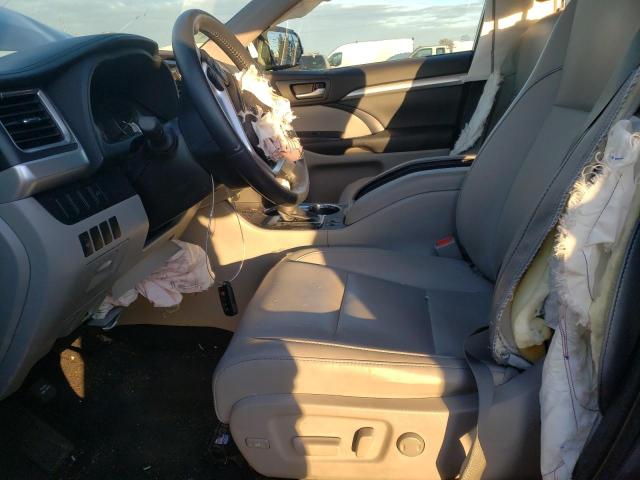 Foto 7 de la subasta – 2015 TOYOTA HIGHLANDER con VIN 5TDJKRFH3FS090654