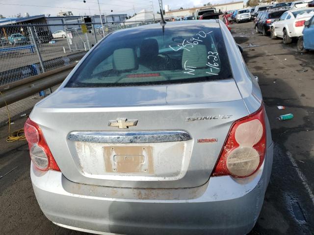 Photo 6 from auction – 2014 CHEVROLET SONIC LT with VIN 1G1JC5SB4E4150371