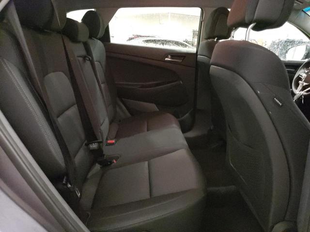Photo 11 from auction – 2018 HYUNDAI TUCSON SE with VIN KM8J2CA41JU761112