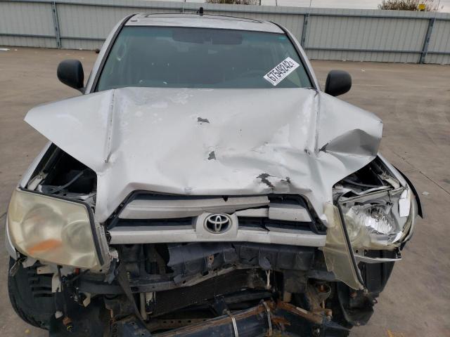Photo 12 from auction – 2003 TOYOTA 4RUNNER SR with VIN JTEZU14R330001069