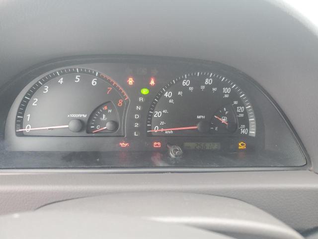 Photo 9 from auction – 2003 TOYOTA CAMRY LE with VIN 4T1BE32K13U729675