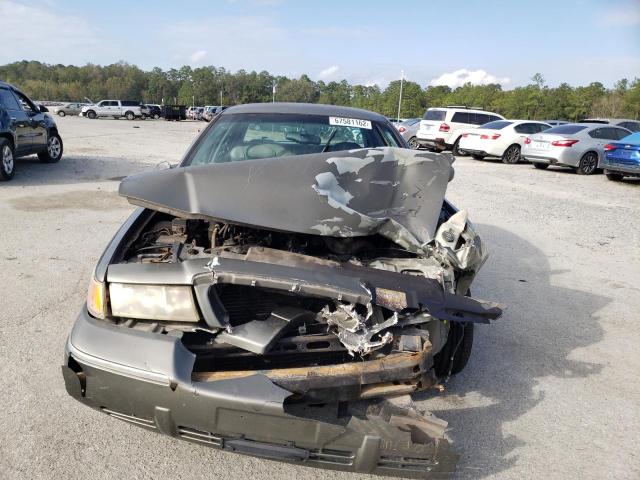 Photo 5 from auction – 2002 MERCURY GRAND MARQ with VIN 2MEFM75W82X621803