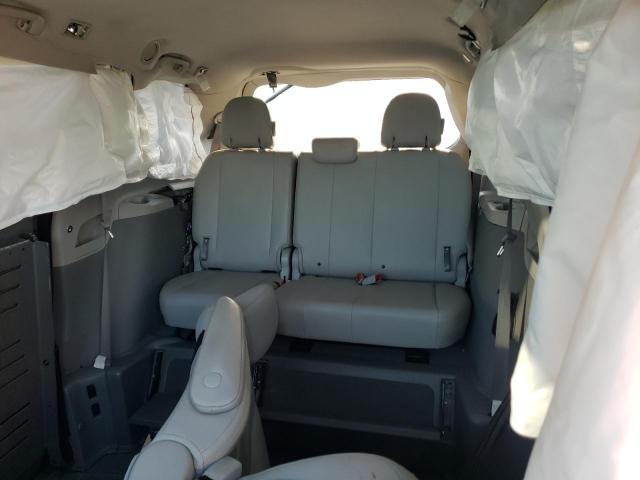 Photo 10 from auction – 2011 TOYOTA SIENNA XLE with VIN 5TDYK3DC4BS101609