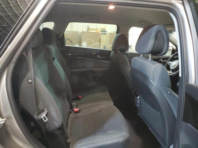 Photo 11 from auction – 2016 KIA SORENTO LX with VIN 5XYPGDA56GG176535