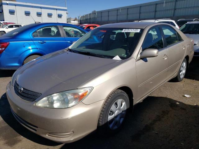 TOYOTA CAMRY LE 2004 with VIN 4T1BE32K74U798128 - Photo from auction