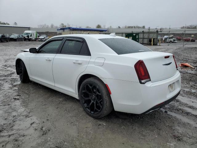 Photo 2 from auction – 2015 CHRYSLER 300 S with VIN 2C3CCABG9FH830280