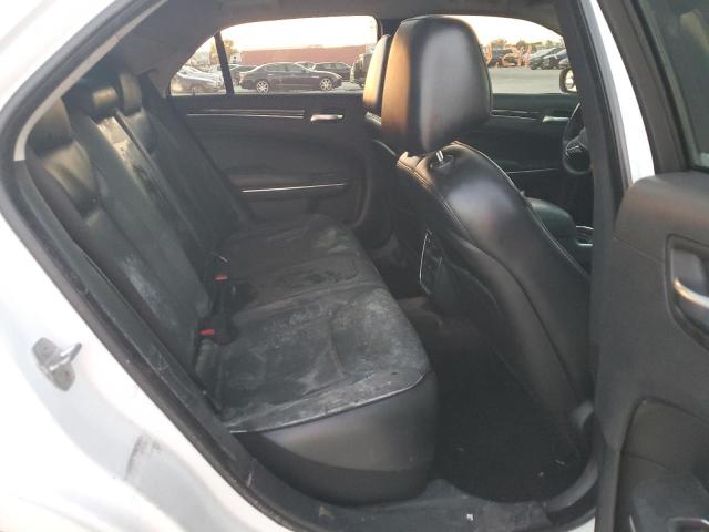 Photo 10 from auction – 2016 CHRYSLER 300C with VIN 2C3CCAEG1GH105687