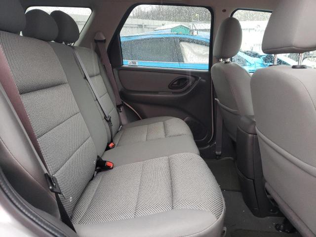 Photo 11 from auction – 2005 FORD ESCAPE XLT with VIN 1FMYU93145KA93628