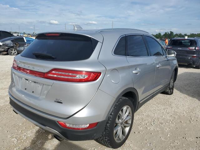 Photo 3 from auction – 2016 LINCOLN MKC SELECT with VIN 5LMCJ2C98GUJ26876