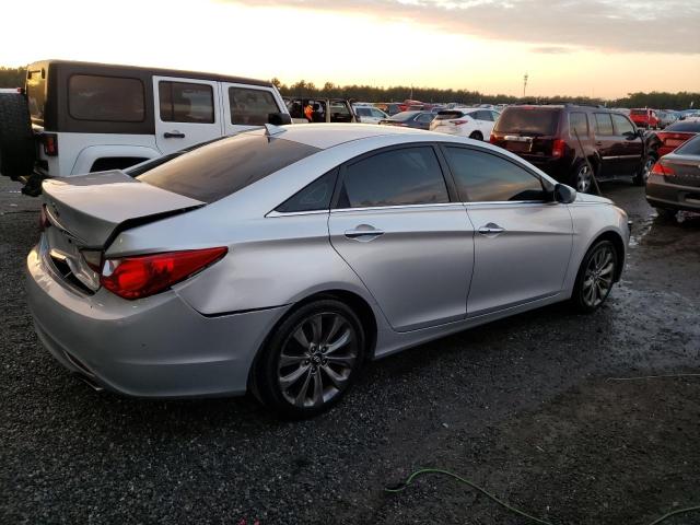 Photo 3 from auction – 2012 HYUNDAI SONATA SE with VIN 5NPEC4AC9CH353888