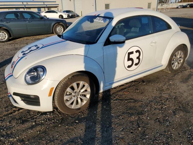 VOLKSWAGEN BEETLE S 2019 with VIN 3VWFD7AT3KM718591 - Photo from auction