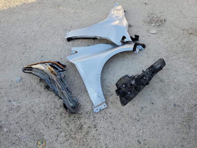 Photo 12 from auction – 2020 TOYOTA COROLLA SE with VIN 5YFS4RCE6LP024063