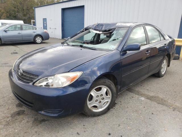 TOYOTA CAMRY LE 2003 with VIN 4T1BF32K83U050015 - Photo from auction