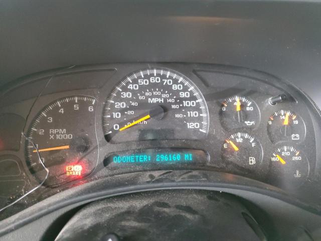 Photo 9 from auction – 2004 CHEVROLET SILVERADO with VIN 1GCEK19T04E397219