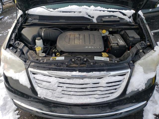 Photo 12 from auction – 2014 CHRYSLER TOWN & COU with VIN 2C4RC1BGXER358010