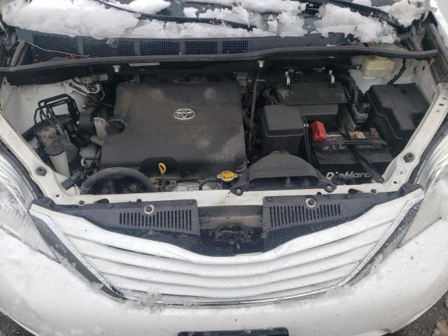 Photo 12 from auction – 2015 TOYOTA SIENNA LE with VIN 5TDKK3DC2FS677341