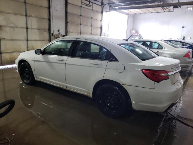 Photo 2 from auction – 2013 CHRYSLER 200 LX with VIN 1C3CCBAB0DN634552
